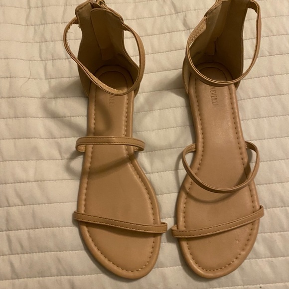 Cute Nude Sandals - Picture 2 of 6